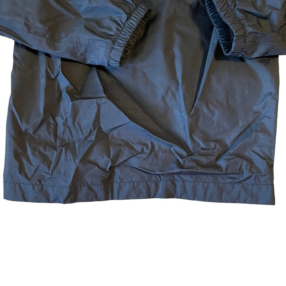 The North Face HyVent Rain Jacket - Picture 8 of 15